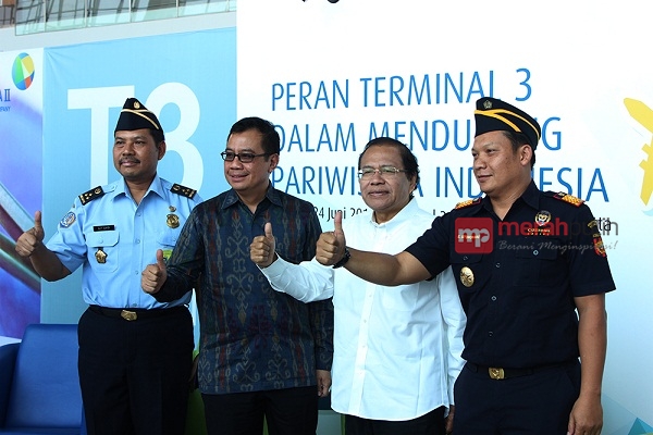 Menko Rizal Ramli Tinjau Pembangunan Terminal 3 Ultimate