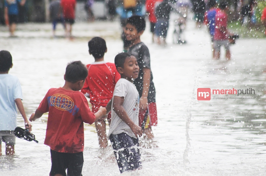 Peralihan El Nino ke La Nina Sebabkan Ancaman Banjir Hingga 2017