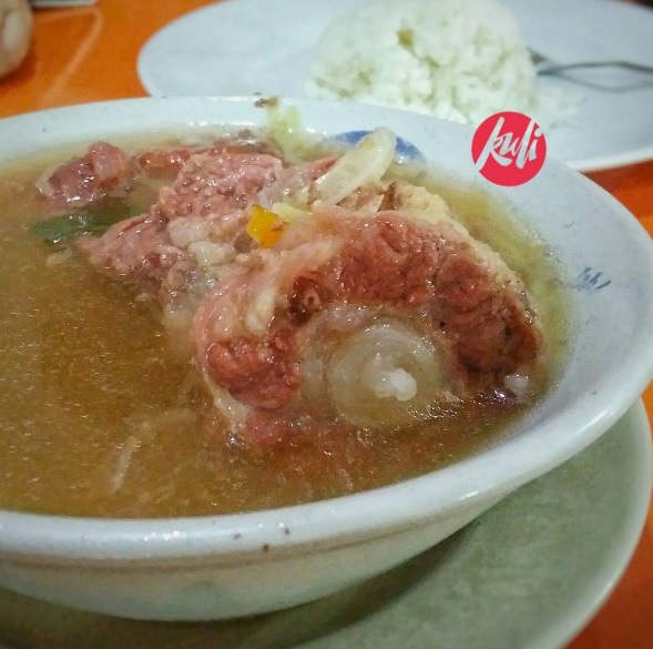 Cobain Sop Buntut Legendaris Cut Meutia