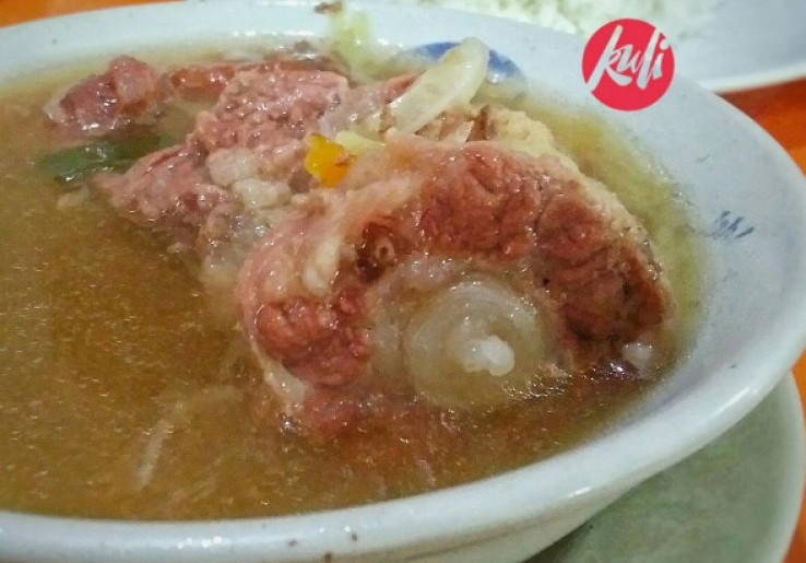 Cobain Sop Buntut Legendaris Cut Meutia