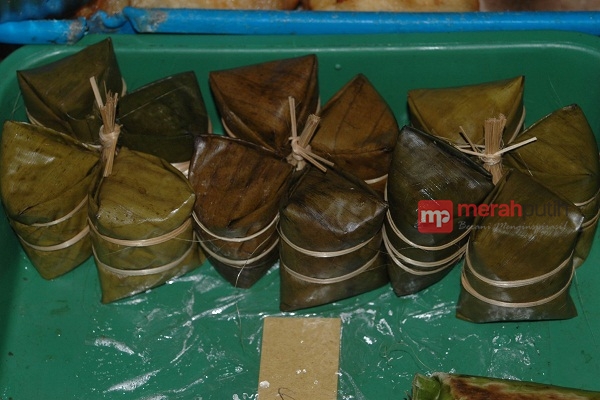 Yuk Intip Cara Buat Lemper Khas Yogyakarta