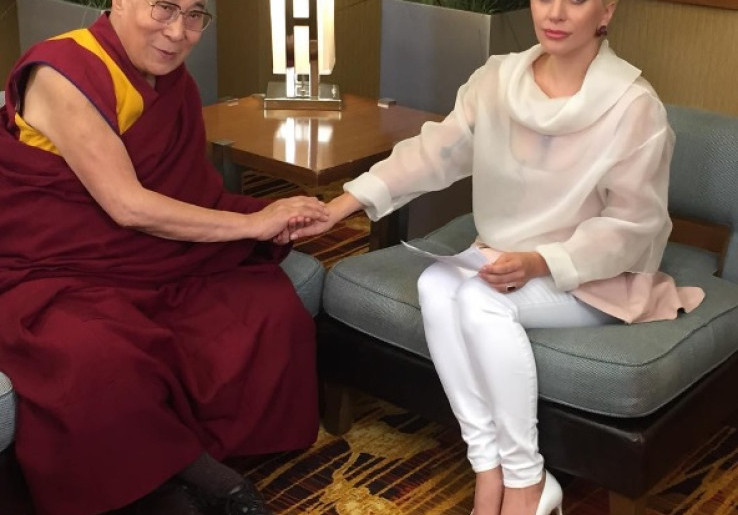 Bertemu dengan Dalai Lama, Lady Gaga Dibuly Warga Tiongkok