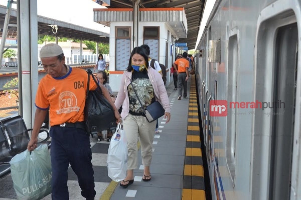 Hari Kelima Angkutan Lebaran, Daop III Cirebon Raup Pendapatan Hingga Rp2,59 miliar