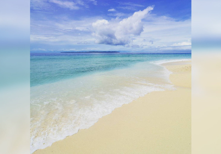 Wisata Pantai Bosnik nan Indah di Papua