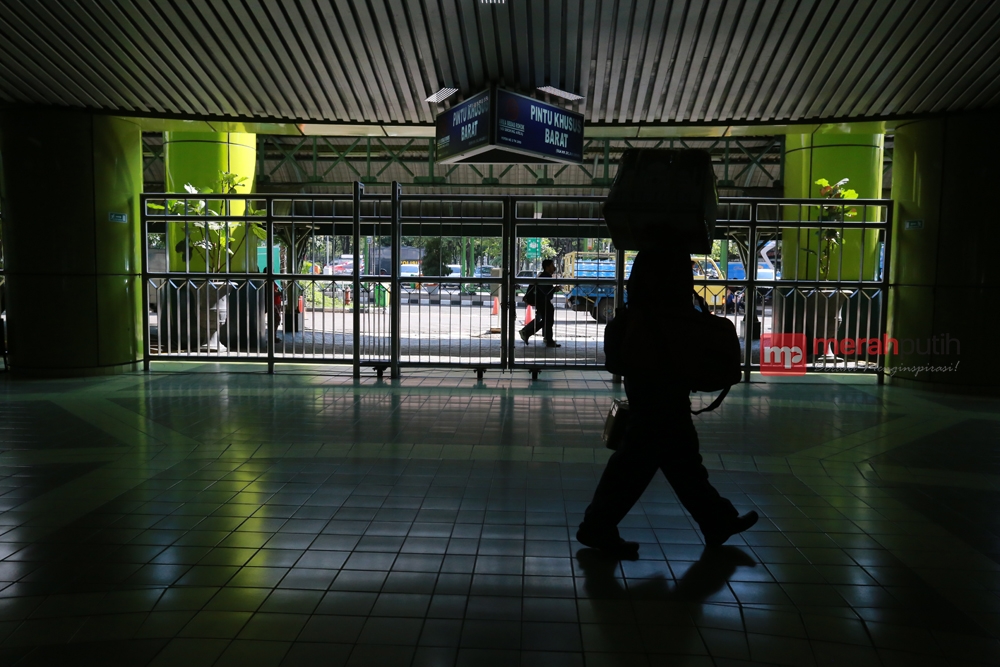 Porter Stasiun Gambir Panen saat Mudik Lebaran