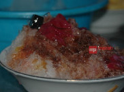Berbuka Puasa dengan Es Campur Pak Lantip, Mantap