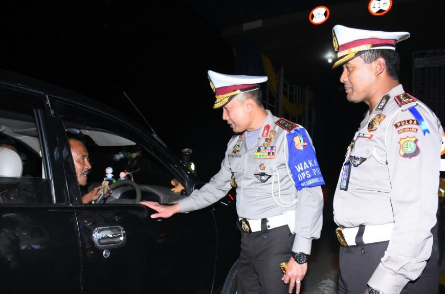 Kakorlantas Polri Tinjau Langsung Kondisi Arus Balik