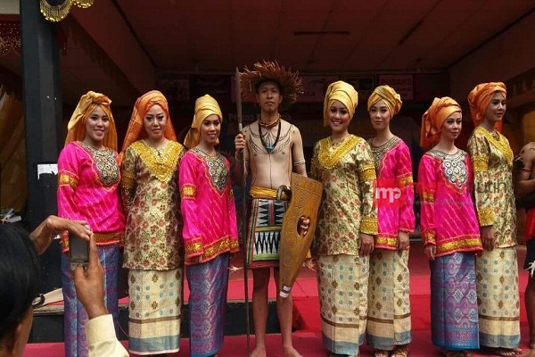Libur Lebaran, Kebyar Seni Budaya Minang Ramaikan TMII