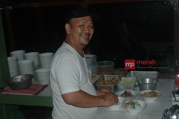 Seluruh Pedagang Soto Kadipiro Bersaudara