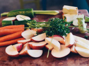 Konsumsi Sayur dan Buah Cara Mudah untuk Selalu Bahagia