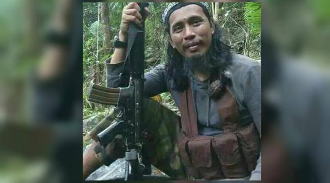Kisah Santoso, dari Penjual Buku Keliling Jadi Teroris Paling Dicari