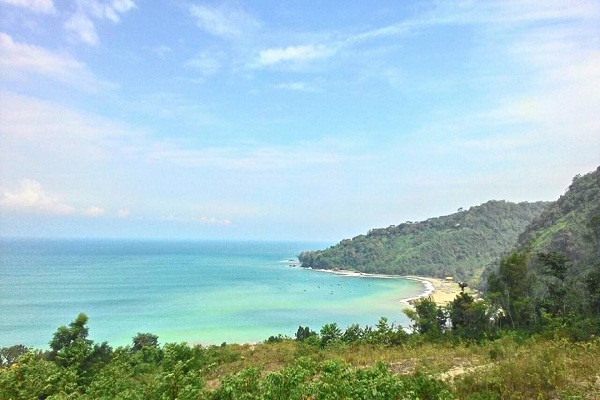 Pantai Cibangban Alternatif selain Pantai Pelabuhan Ratu