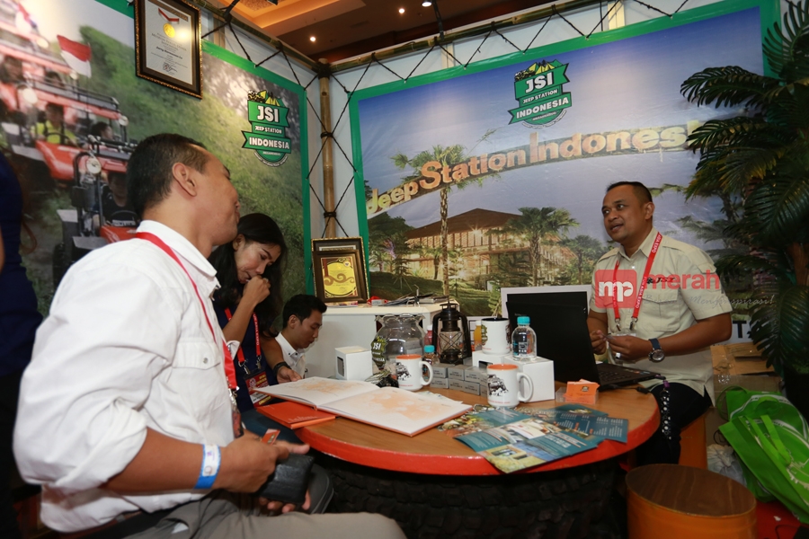 Dekorasi Unik Booth JSI Resort Diserbu Pengunjung