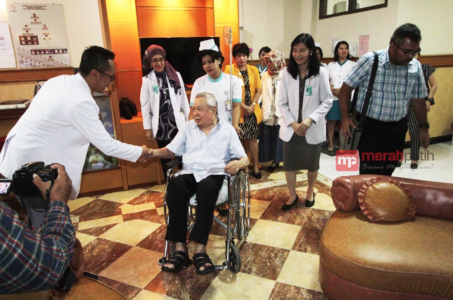 Diperbolehkan Pulang ke Rumah, Dokter Lo : Ini Kado Istimewa