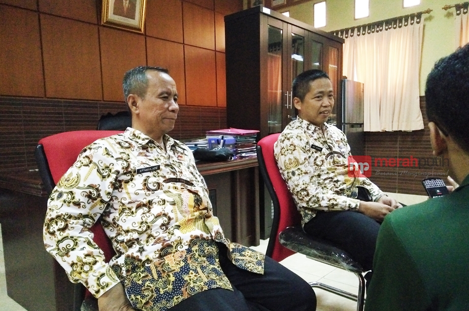 Ironis! Oknum Muspida Kota Depok Calo Siswa Ajaran Baru