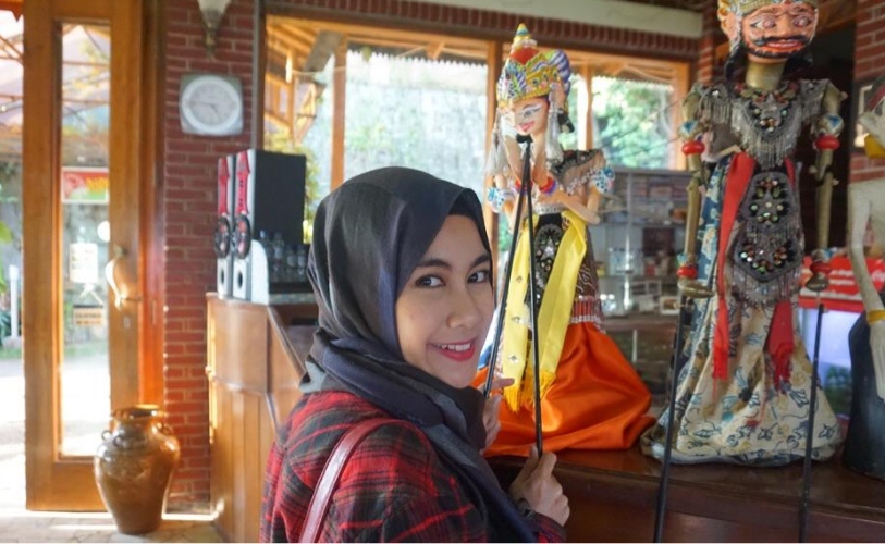 Dari Coba-Coba, Anisa Rahma Kini Mantap Berhijab