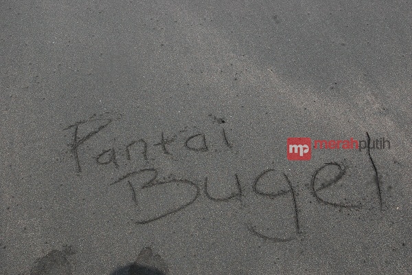 Pesona Pantai Bugel Yogyakarta