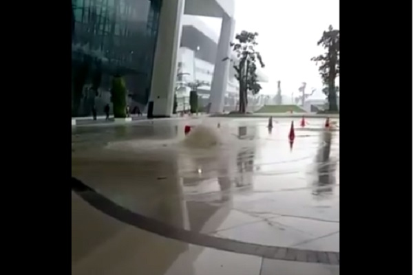 Hujan Deras, Terminal 3 Ultimate Bandara Soekarno-Hatta Banjir