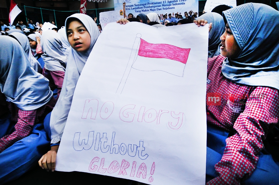 Guru dan Murid Sekolah Dian Didaktika Gelar Dukungan untuk Gloria