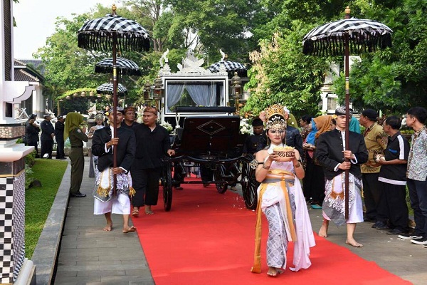 Mengenal Ki Jaga Rasa Kereta Kencana Pembawa Bendera Pusaka
