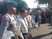 Luhut L Panjaitan Tidak Tahu Baju Dinas Yang Dikenakan Akan Bermasalah