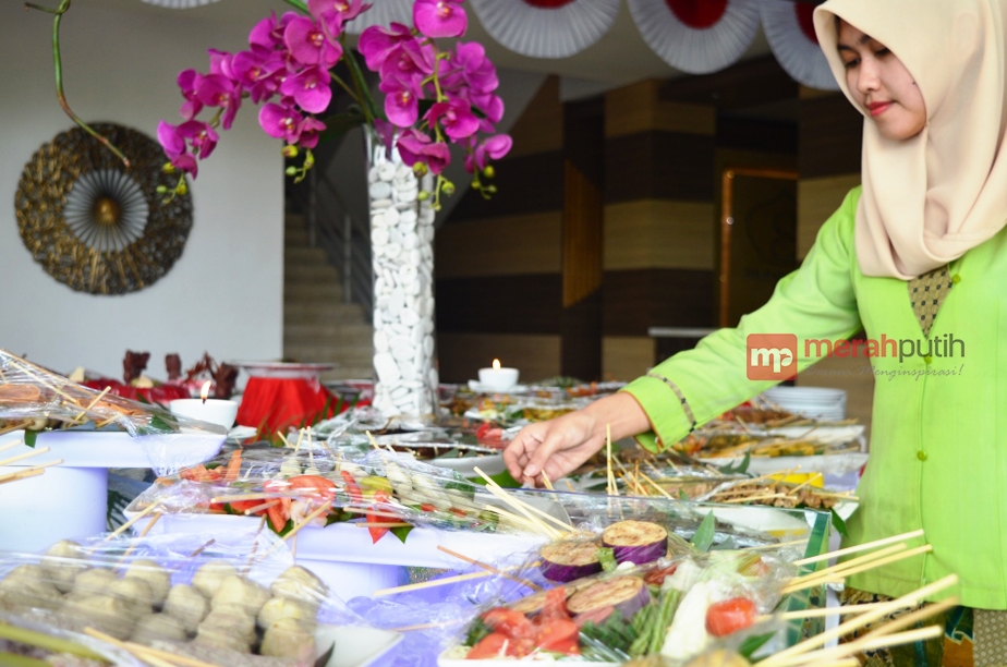 Hotel Ini Sajikan 17 Jenis Nasi Goreng, 8 Masakan Telur, 45 Jenis Sate