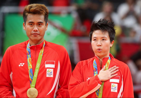 Detik-Detik Membanggakan Indonesia Raya Berkumandang di Olimpiade Rio 2016
