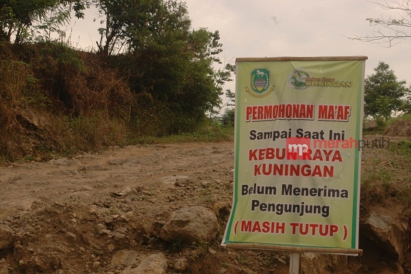 Warga Keluhkan Kebun Raya Kuningan Tak Jelas Kapan Dibuka Lagi