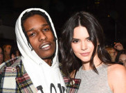 OMG, Kendall Jenner Bener Jadian dengan Asap Rocky?
