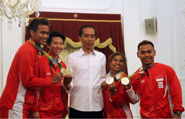 Presiden Jokowi Perintahkan Menpora Fokus Perbaikan Sarana Olahraga Cabang Unggulan