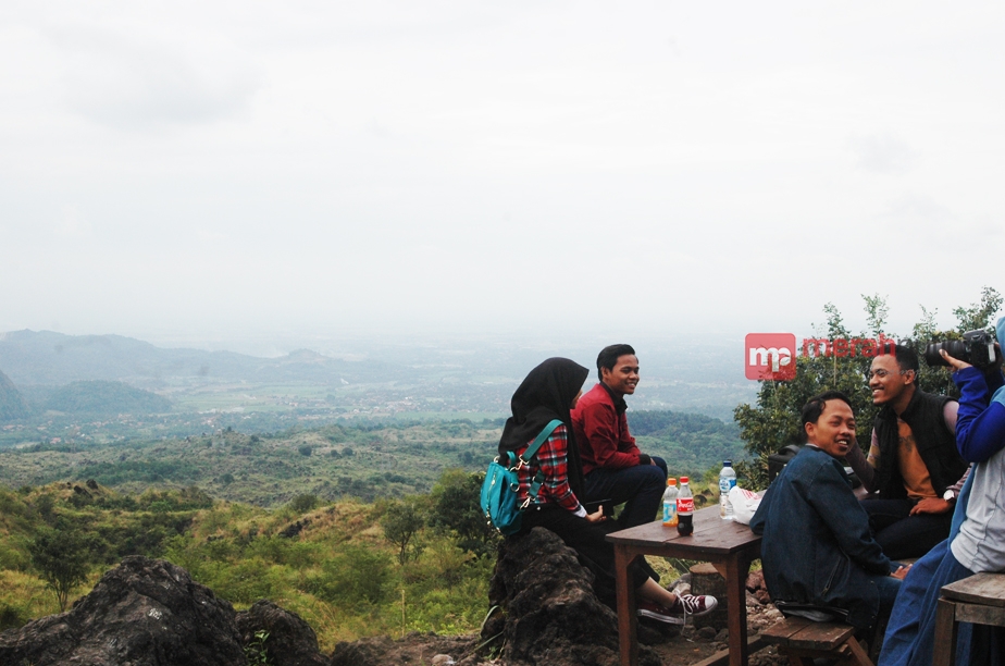 Bukit 1000 Bintang, Wisata Baru yang Ngehits di Kuningan