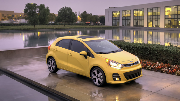 Sosok Mewah KIA Rio 2017