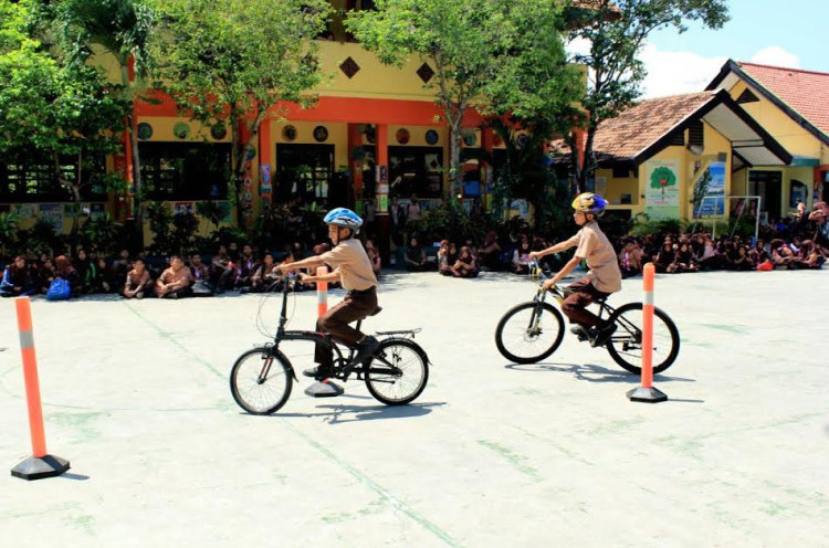 GLL Adakan Sosialisasi dan Praktek Tertib Berlalulintas Menggunakan Sepeda