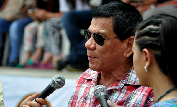 Presiden Duterte Izinkan TNI Kejar Kapal Bajak Laut di Perairan Filipina