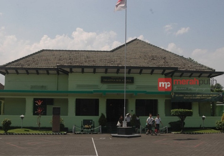 Wisata Edukasi TNI di Museum Dharma Wiratama