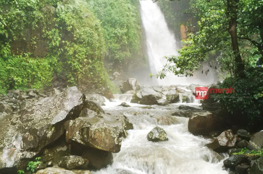 Susah Jodoh? Coba Mandi di Curug Cigamea