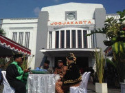 7 Pasangan Nikah Gratis di Stasiun Tugu Yogyakarta