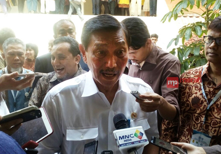 Pariwisata Nasional, Luhut Kritik Soal Kebersihan Lingkungan