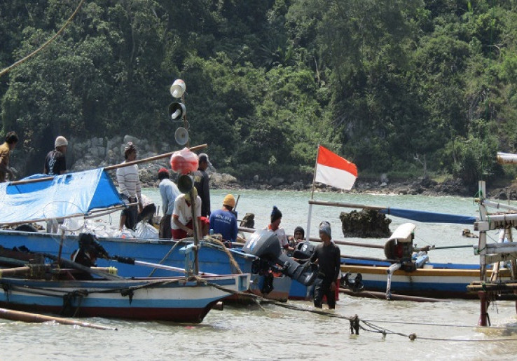 Pesona Minang Rua, Pantai Perawan di Lampung Selatan