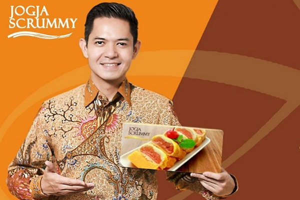 Sering ke Yogyakarta, Alasan Dude Herlino Buka Bisnis Oleh-Oleh