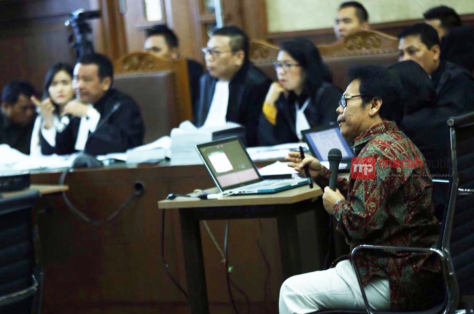 Penjelasan Ahli Toksikologi UI Soal Sianida di Tubuh Mirna