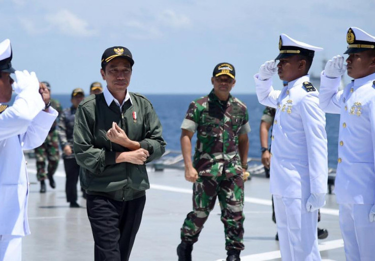 Jokowi Hadiri Latihan Armada Jaya XXXIV 2016