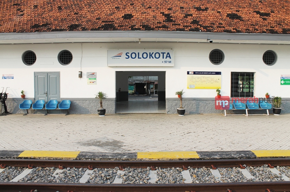 Hanya Keturunan Ningrat yang Menggunakan Stasiun Kota Solo