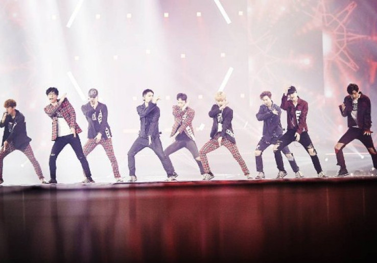 Kerennya Video Klip Dancing King EXO Bersama Yoo Jae Suk