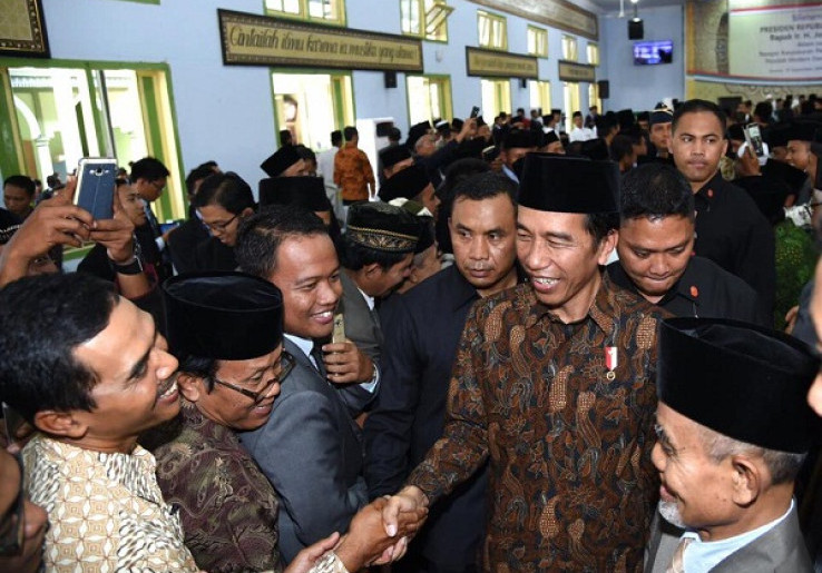 Presiden Jokowi Buka Pospenas 2016 di Banten