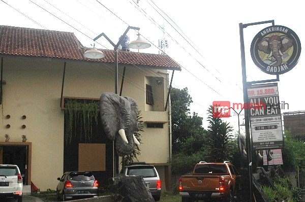 Kuliner Angkringan Gadjah Yogyakarta