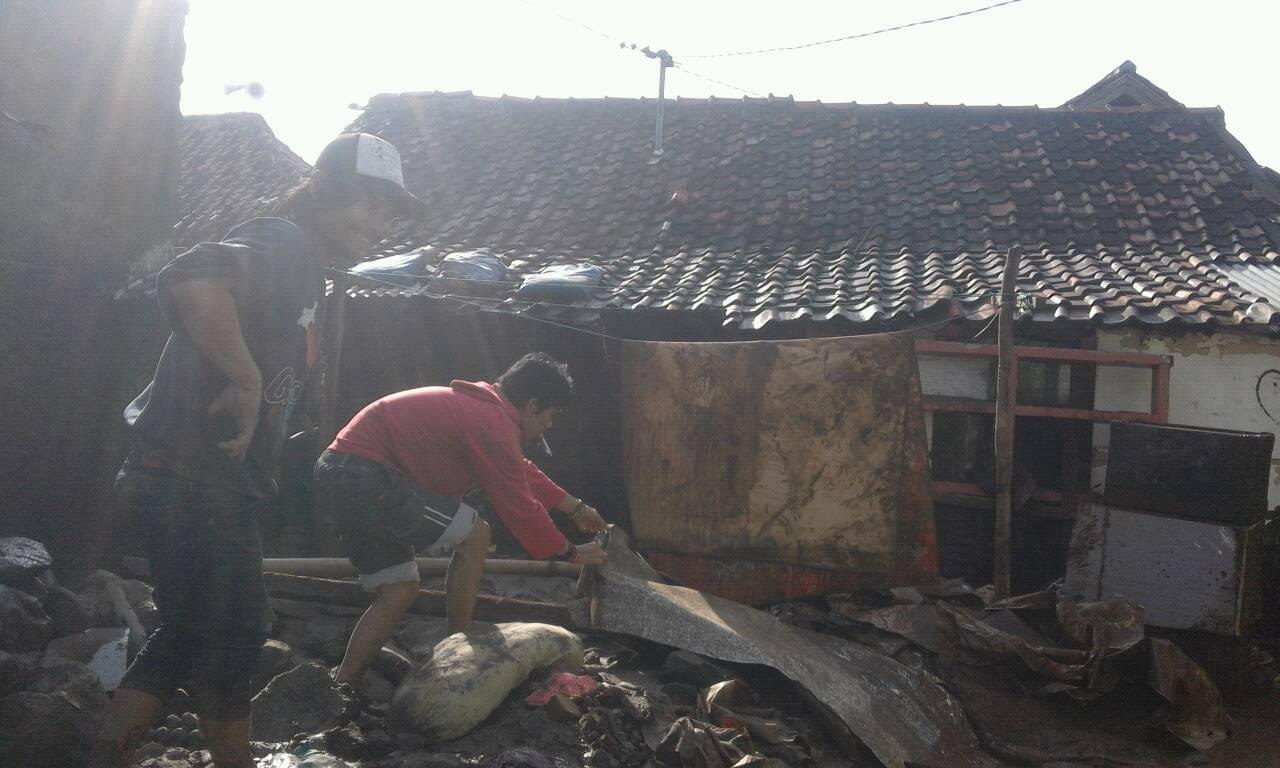 Banjir Bandang, #PrayForGarut Jadi Trending Topic