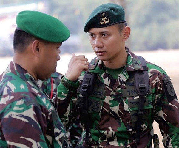 Maju Pilgub DKI, Banyak Netizen Menyayangkan Keputusan Agus Harimurti