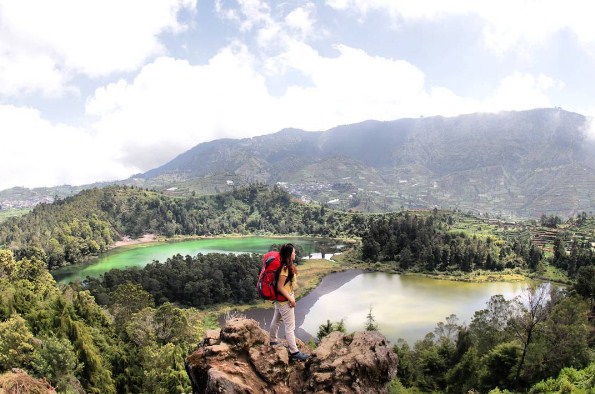 Objek Wisata Menawan Pesona Alam Telaga Warna Dieng