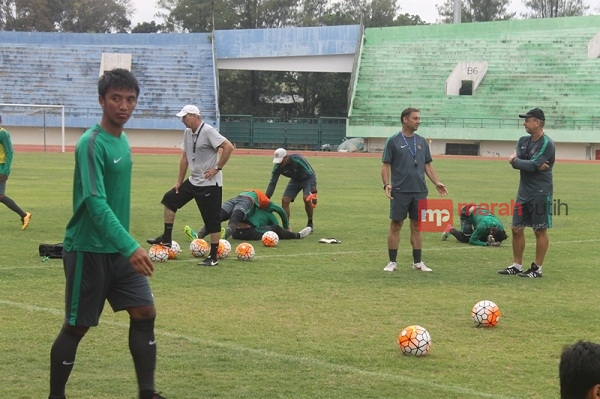 Hari Pertama Trainning Camp, Penggawa Timnas Tak Lengkap